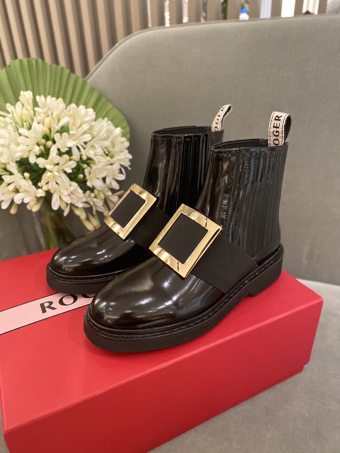 Women's high heels